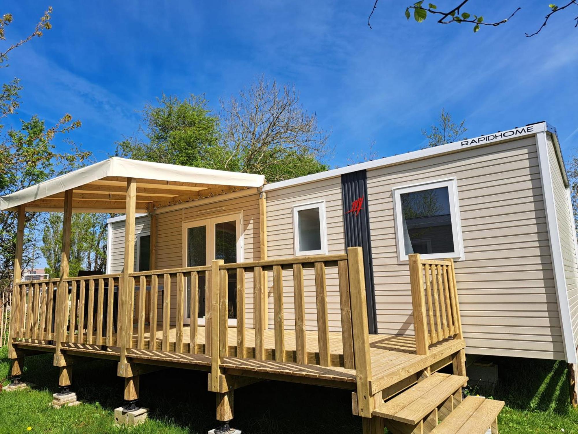 Camping Sainte Mere Eglise Exterior foto